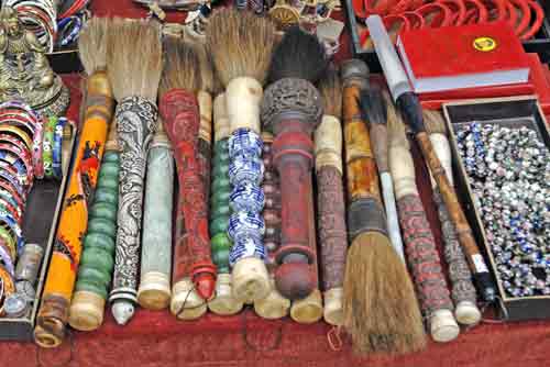 art brushes-AsiaPhotoStock