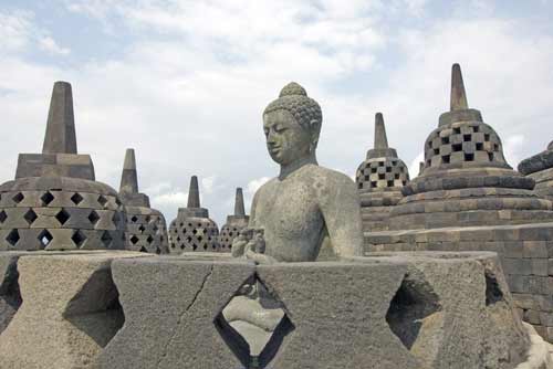 buddha atop borobudur-AsiaPhotoStock