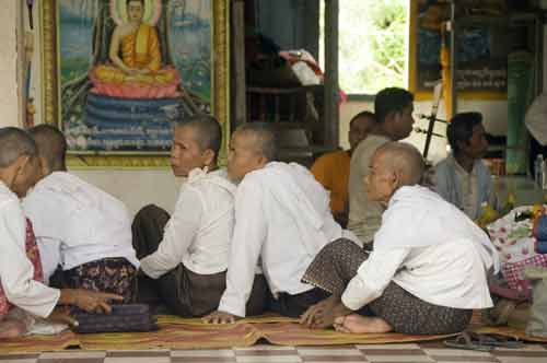 buddhism angkor-AsiaPhotoStock