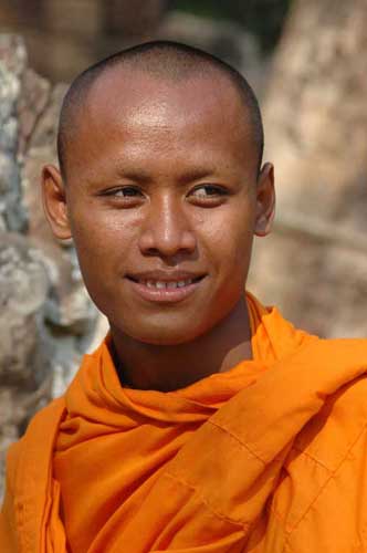 cambodian monk-AsiaPhotoStock