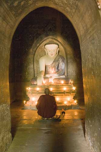 buddhist monk-AsiaPhotoStock