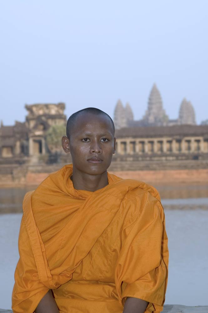 cambodian monk-AsiaPhotoStock