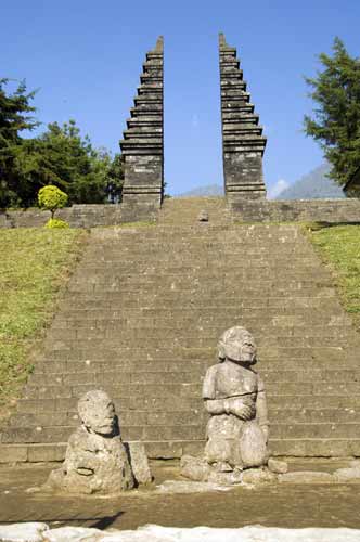 candi ceto-AsiaPhotoStock