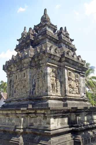 candi pawon-AsiaPhotoStock