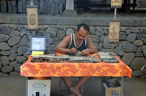 carved calendars-AsiaPhotoStock