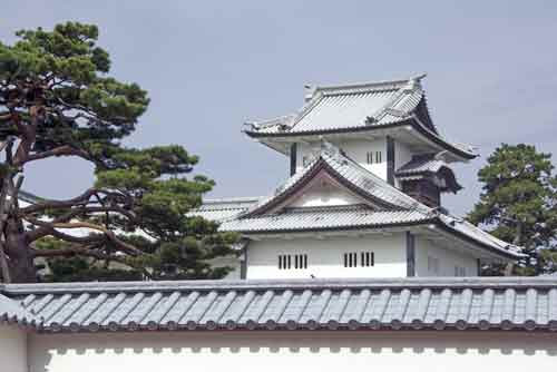 castle roof kanazawa-AsiaPhotoStock