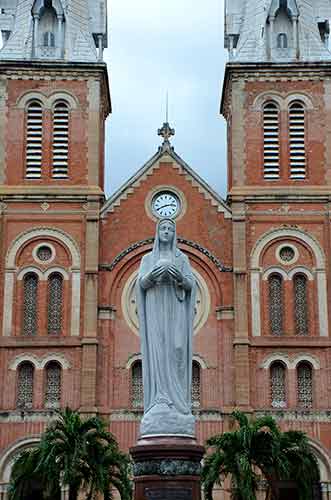 cathedral in city-AsiaPhotoStock