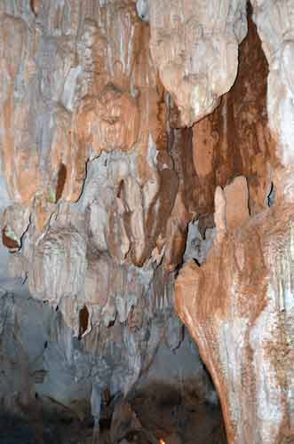 cave vang vieng-AsiaPhotoStock