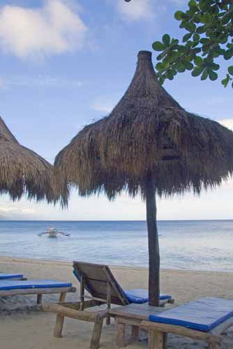 beach chair and boat-AsiaPhotoStock