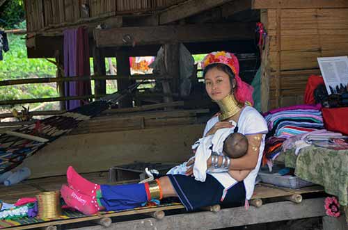 chiang mai lady-AsiaPhotoStock