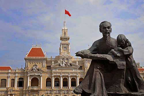 city hall statue-AsiaPhotoStock