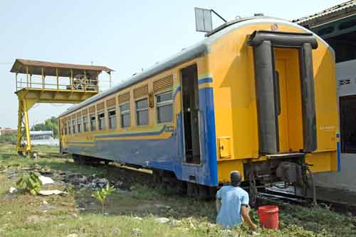 clean train-AsiaPhotoStock