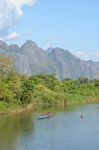 cliff vang vieng-AsiaPhotoStock