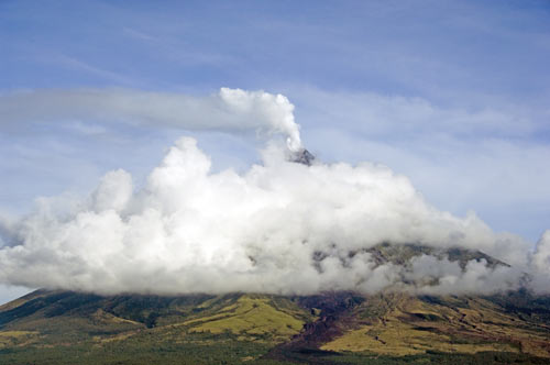 cloudy peak-AsiaPhotoStock