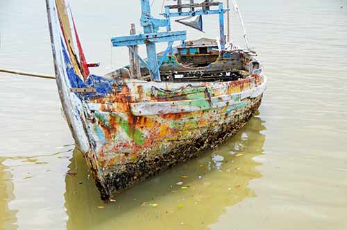 colourful wreck-AsiaPhotoStock