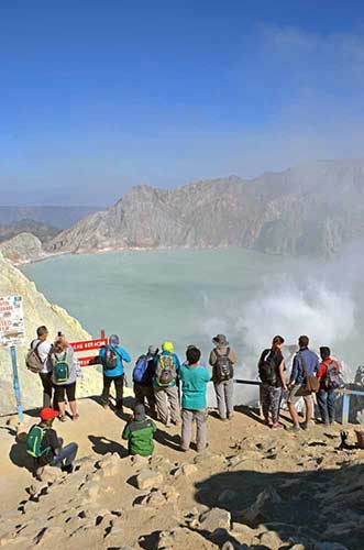 crater view-AsiaPhotoStock