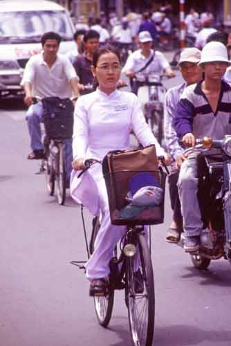 cyclist-AsiaPhotoStock