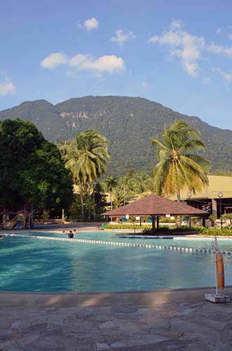 damai pool-AsiaPhotoStock