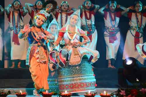 dancers-AsiaPhotoStock