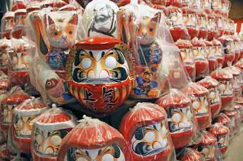 daruma sale-AsiaPhotoStock