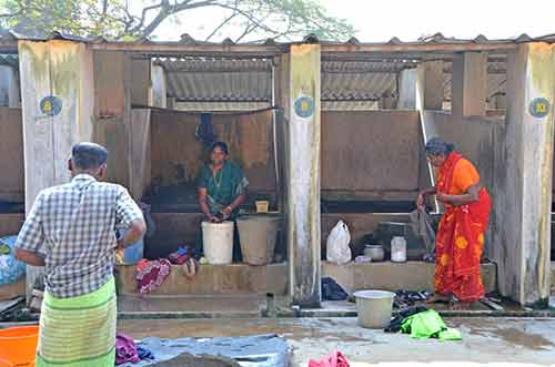 dhobi-AsiaPhotoStock