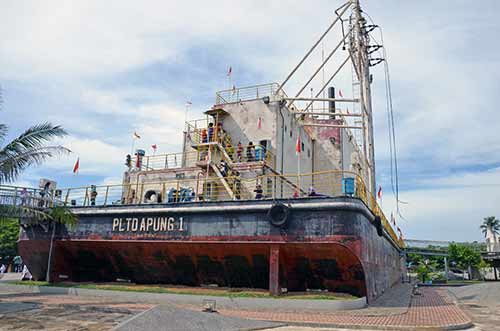 diesel power plant-AsiaPhotoStock