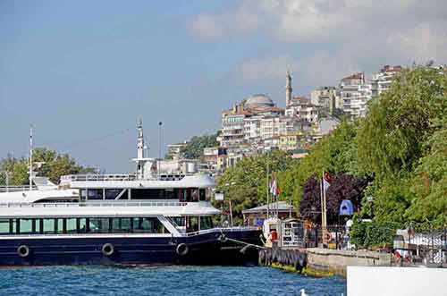 dolmabahce port-AsiaPhotoStock