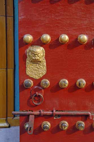 door detail-AsiaPhotoStock