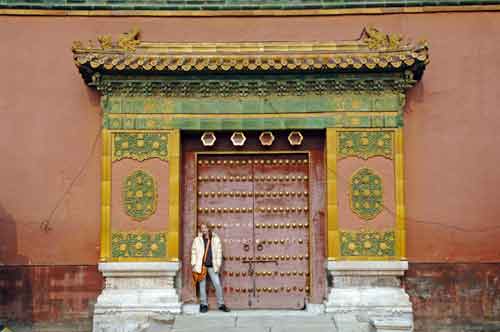 door forbidden city-AsiaPhotoStock