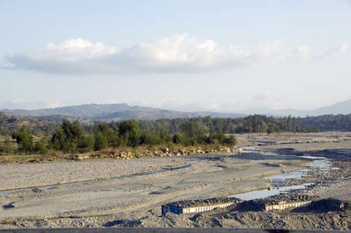 dried out river-AsiaPhotoStock