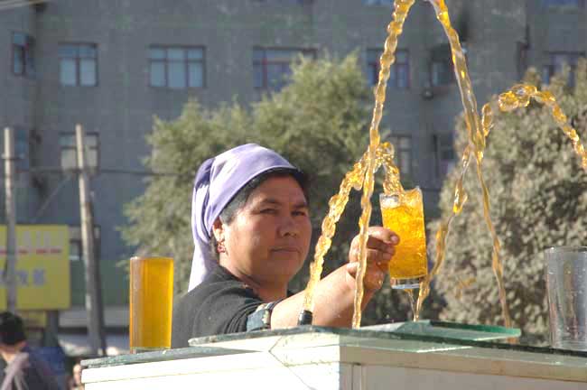 drinks fountain-AsiaPhotoStock