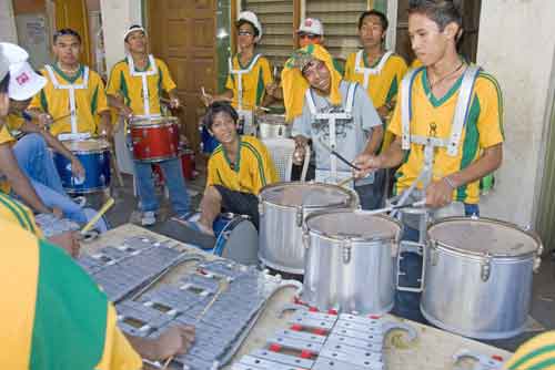 drumming-AsiaPhotoStock