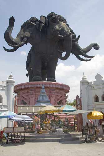 erawan museum bangkok-AsiaPhotoStock