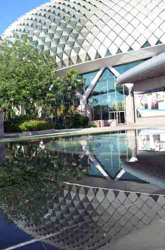 esplanade reflection-AsiaPhotoStock