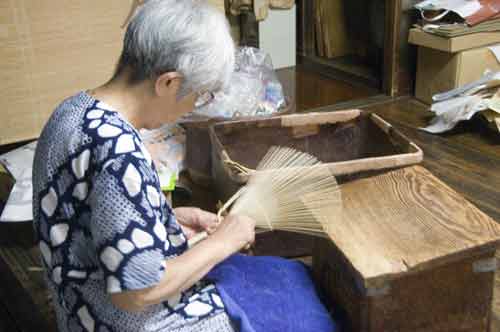 fan making-AsiaPhotoStock