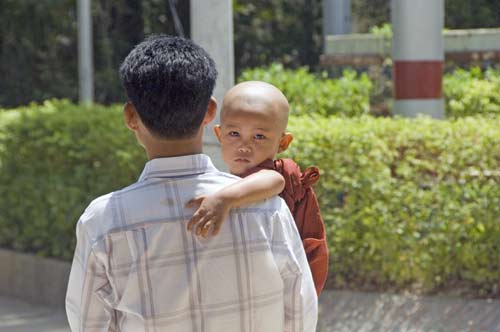 father and son-AsiaPhotoStock