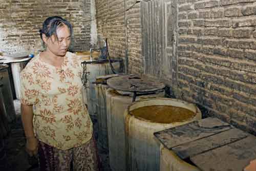 fermenting-AsiaPhotoStock