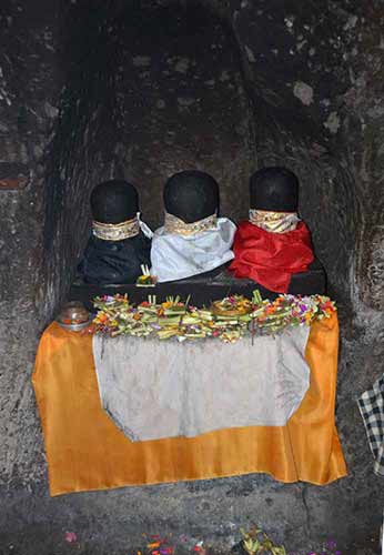 fertility cave-AsiaPhotoStock