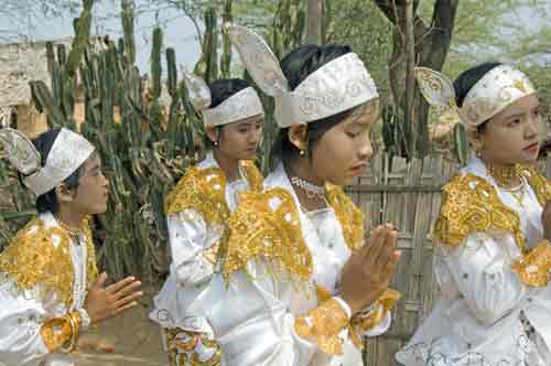 festival dancers-AsiaPhotoStock