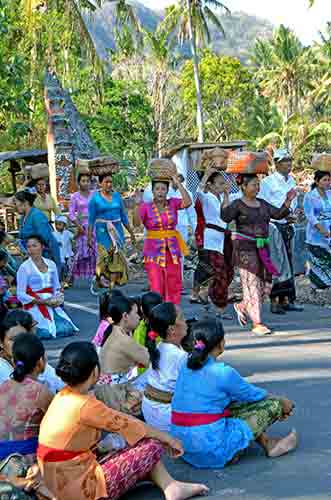 festival women in bali-AsiaPhotoStock