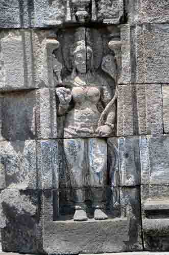 figure sewu-AsiaPhotoStock