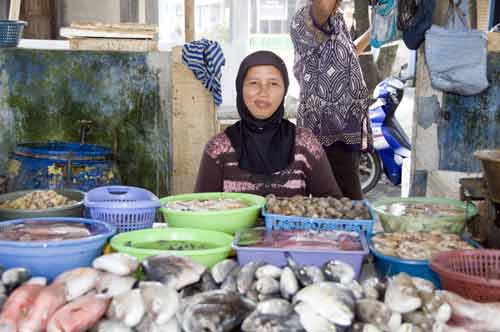 market parangkusumo-AsiaPhotoStock