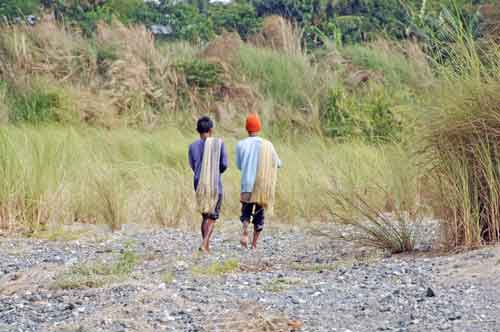 fishermen going home-AsiaPhotoStock