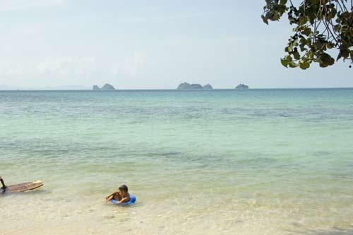 floating boy five islands-AsiaPhotoStock