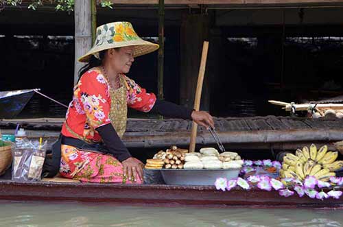 floating market bananas-AsiaPhotoStock