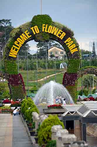 flower park-AsiaPhotoStock