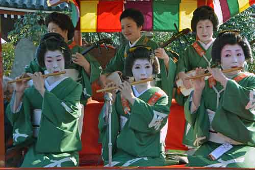 flute players-AsiaPhotoStock