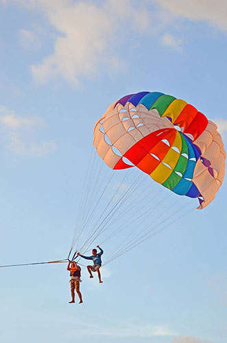 fly in thailand-AsiaPhotoStock