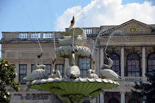 fountain dolmabahce-AsiaPhotoStock