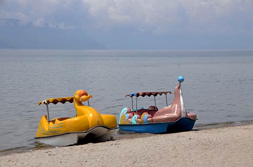 fun boats-AsiaPhotoStock